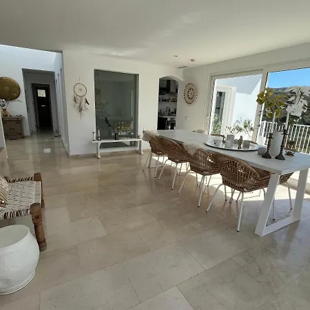 Villa White Bay Marbella