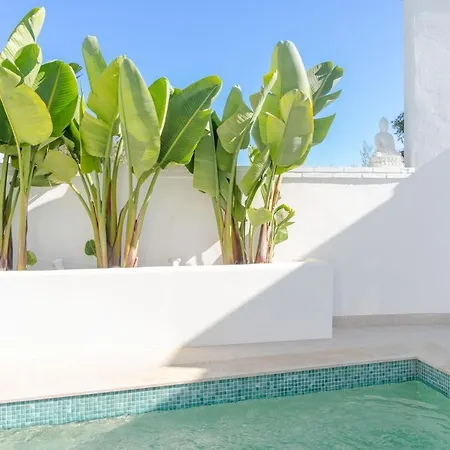 White Bay Villa